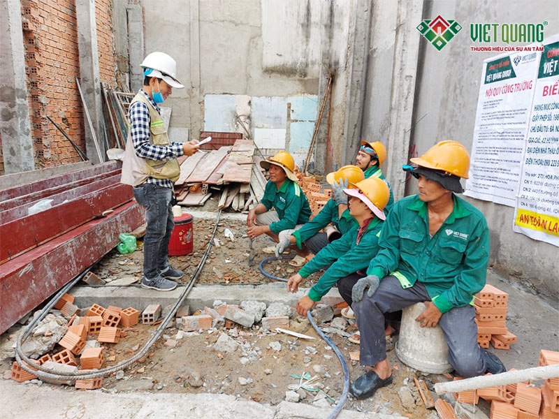 Đội ngũ nhân công của Việt Quang 