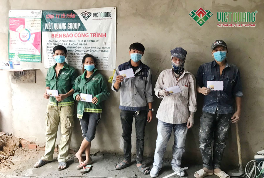 Việt Quang Group hỗ trợ công nhân trong mùa dịch covid-19 (Đợt 2)