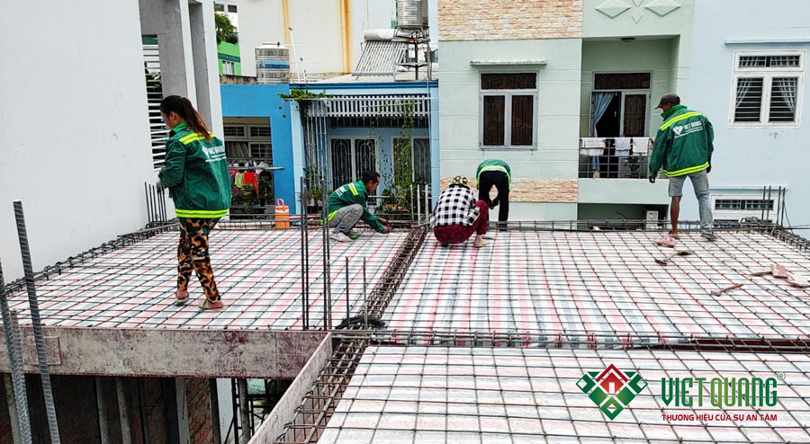 Thi công bô thép sàn nhà chị Thúy tại phường Tăng Nhơn Phú B, thành phố Hồ Chí Minh