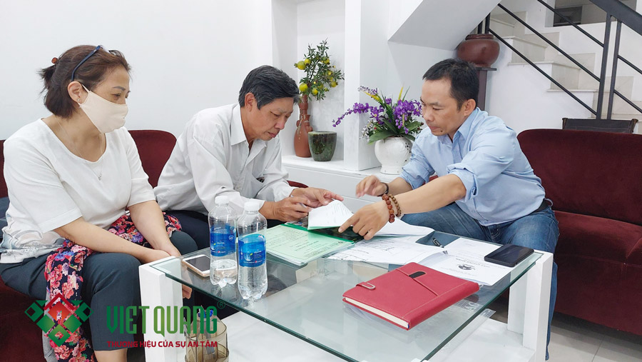 Việt Quang Group kí hợp đồng xây nhà mới tại quận 3 với gia đình chú Cường