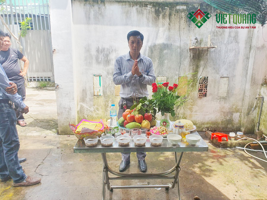 Giám đốc chi nhánh quận Tân Bình Ông. Lê Quang Tự là người chịu tránh nhiệm quản lý và giám sát đại diện công ty Việt Quang tại công trình