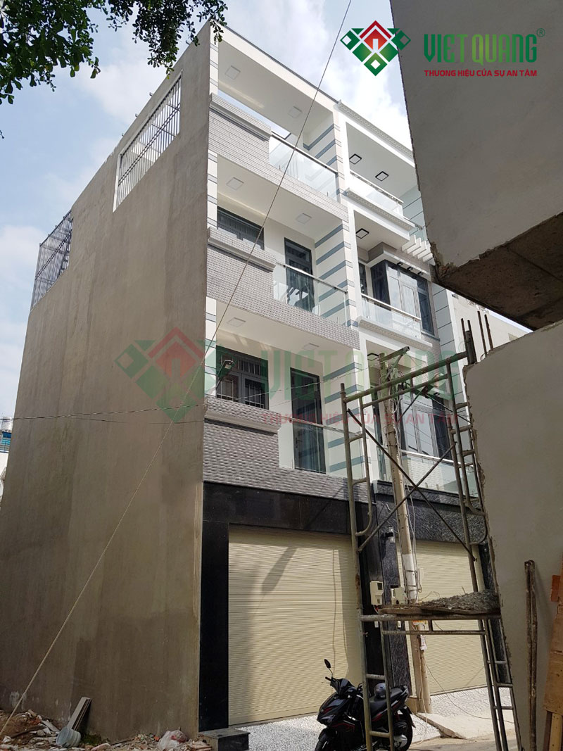 Thi công xây dựng nhà phố 4 tầng 4x12m tại Nhà Bè của gia đình anh Hưng