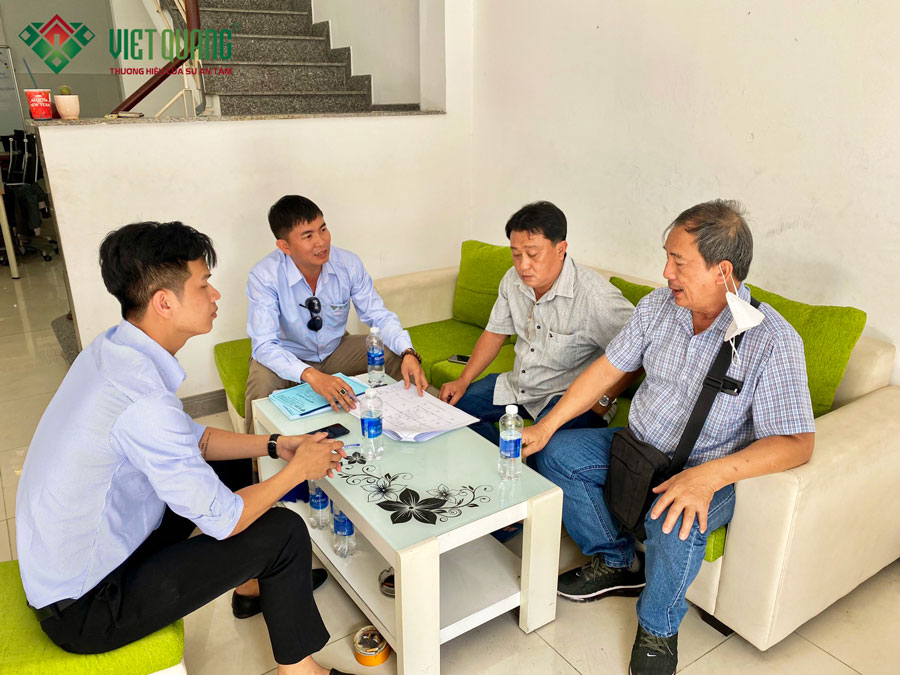 Việt Quang Group ký hợp đồng xây nhà trọn gói nhà phố 4 tầng nhà anh Đuổi ở Quận 9