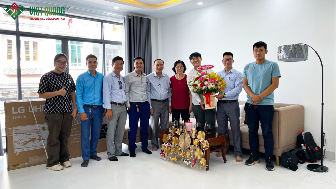 Đánh giá của gia đình anh Nguyên ở Quận Tân Phú về đội ngũ Việt Quang Group xây dựng nhà 4 tầng cho gia đình anh