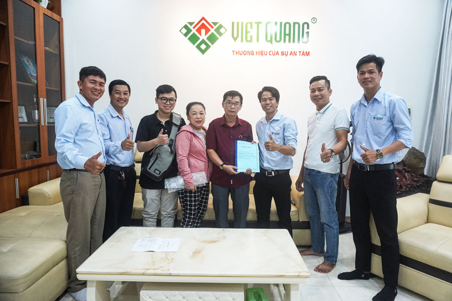 Bùng nổ tháng 11 Việt Quang Group ký hợp đồng xây dựng trọn gói nhà phố 2 tầng nhà chú Dũng ở Quận Bình Thạnh