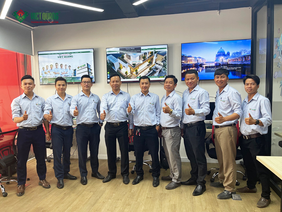 Đội ngũ chuyên gia xây dựng Việt Quang Group