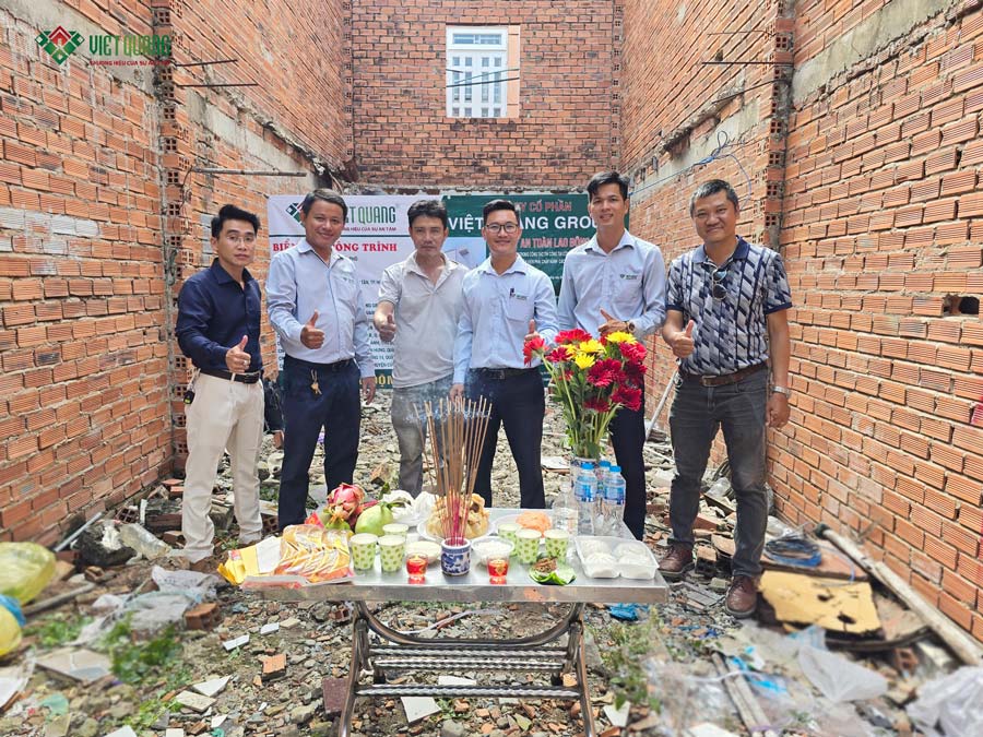 Khởi công xây nhà 1 trệt 2 lầu tum sân thượng 4x15m Chị Ái ở Bình Tân