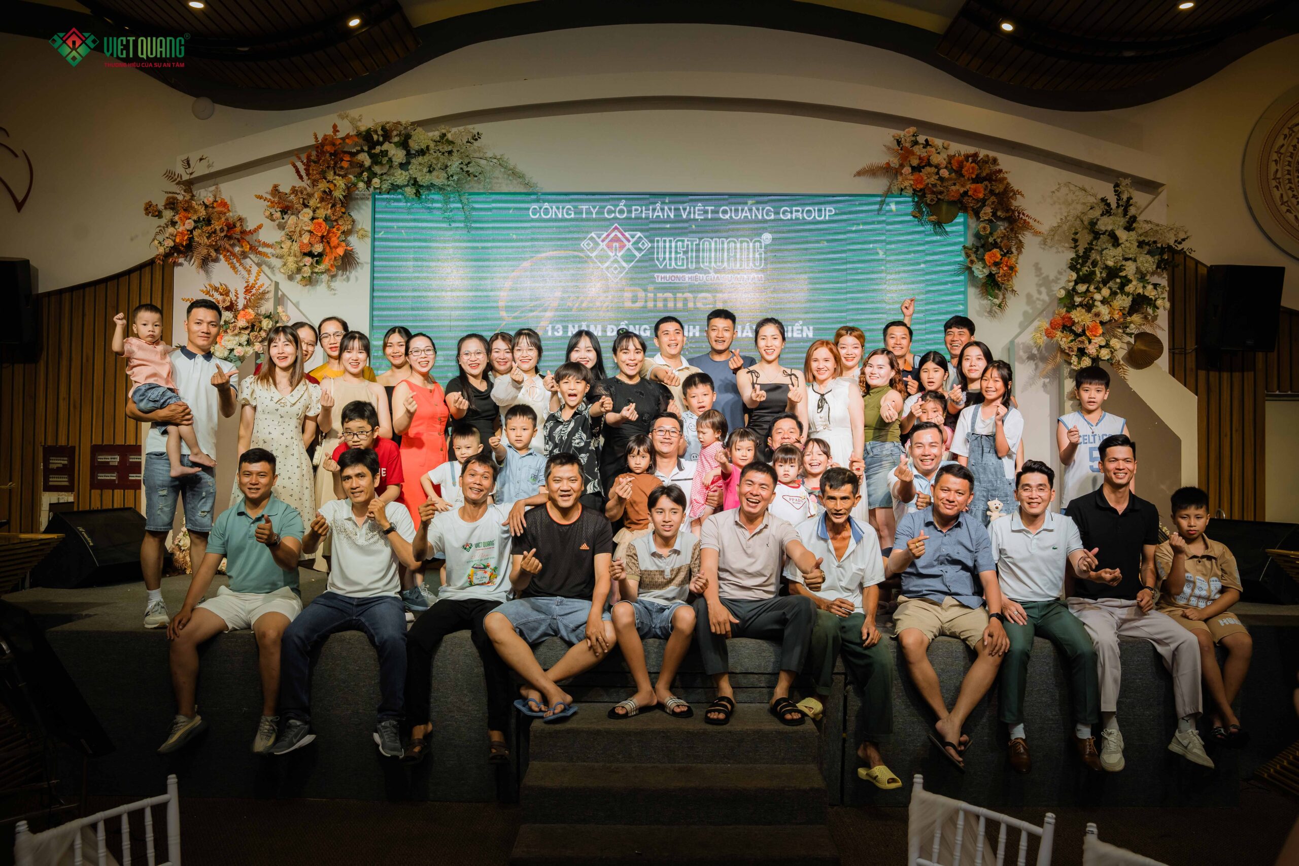 TEAMBUILDING 2024 – Việt Quang Group du lịch hè Nha Trang