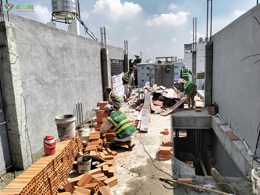 Thi công xây móng nhà 5 tầng 4x16m