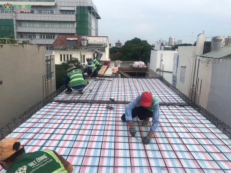 Hình ảnh gia công cốt thép sàn sân thượng