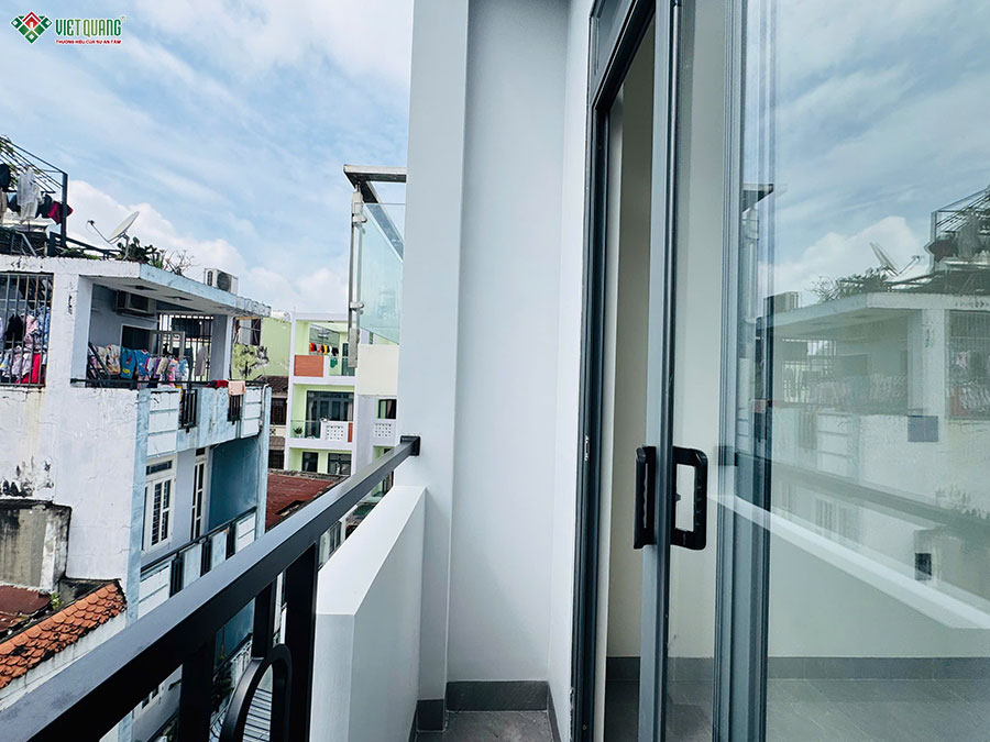 Bàn giao nhà 5 tầng 4x12m chị An quận Tân Phú