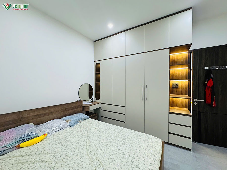 Bàn giao nhà 5 tầng 4x12m chị An quận Tân Phú