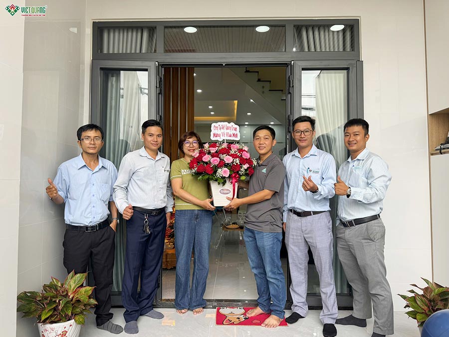 Miền vui trọn vẹn cùng gia chủ – Bàn giao nhà phố 3 tầng tum sân thượng anh Lâm Bình Tân