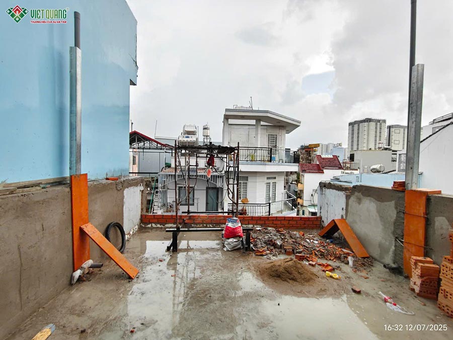 Thi công sửa nhà 1 trệt 12 lầu sân thượng