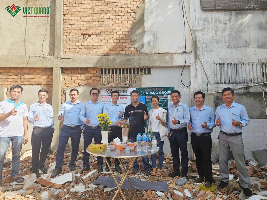 Song hành thi công | Việt Quang Group khởi công đồng thời hai công trình nhà phố