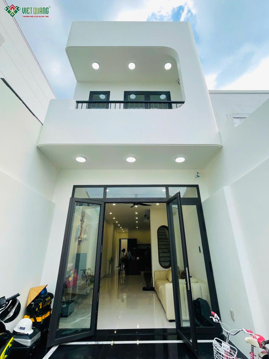 Thi công xây dựng trọn gói nhà phố 2 tầng 4x17m chị Quyên ngụ tại Hóc Môn