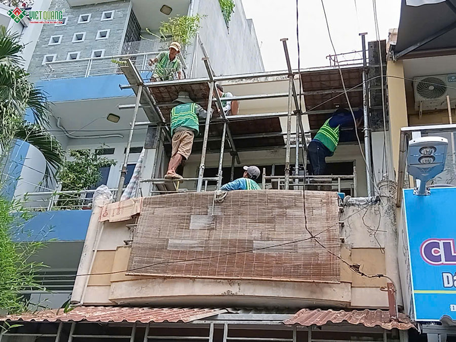Sửa chữa nâng tầng nhà 2 tầng thành nhà 3 tầng tùm sân thượng