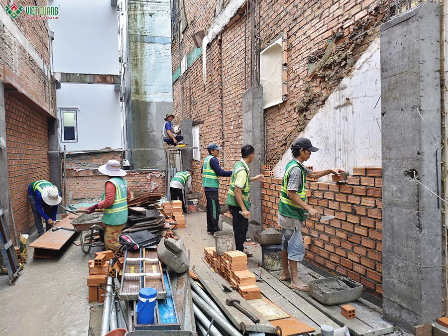 Xây dựng trọn gói nhà 4 tầng có gác lửng 4x26m