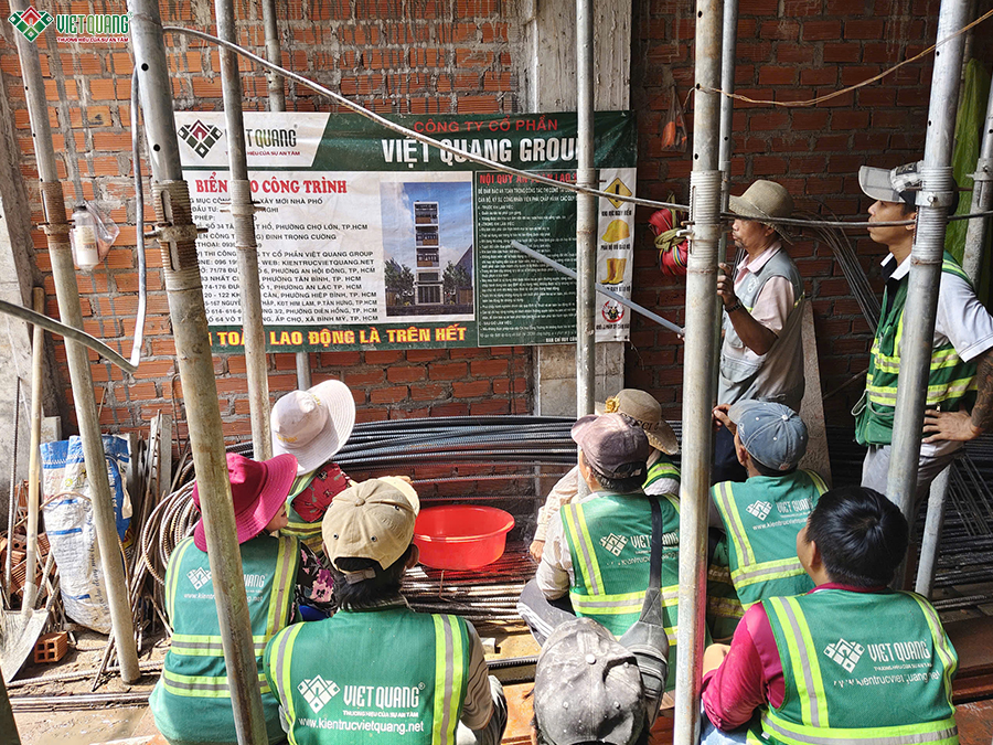 Xây dựng trọn gói nhà 4 tầng có gác lửng 4x26m