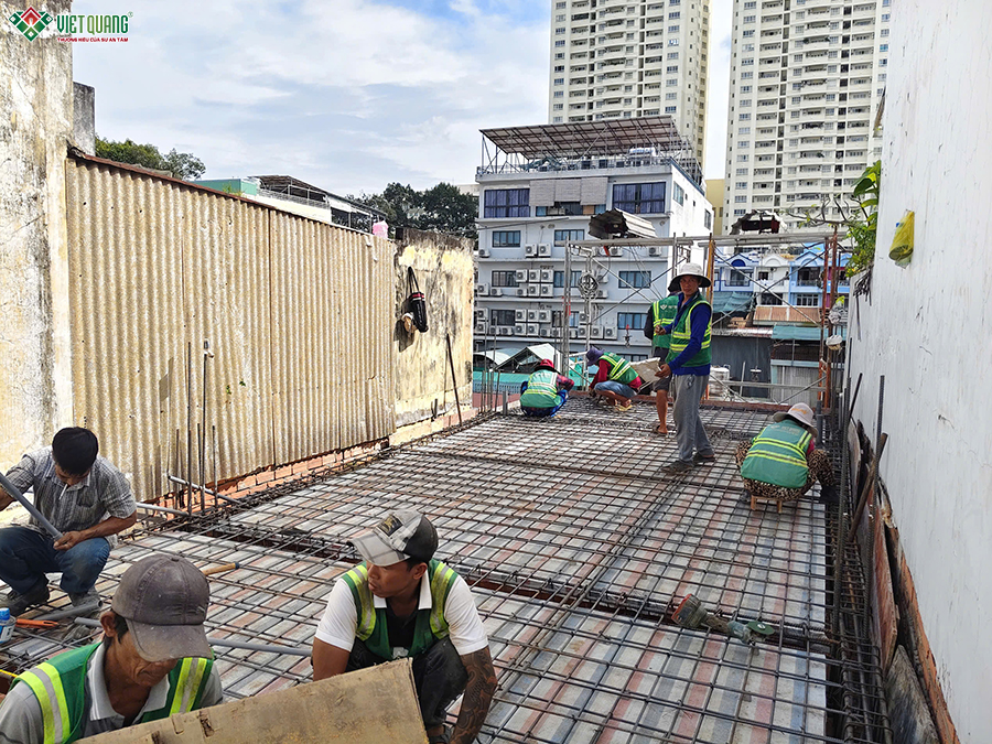 Xây dựng trọn gói nhà 4 tầng có gác lửng 4x26m