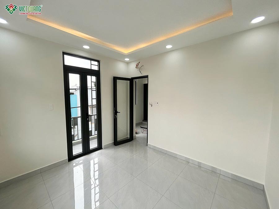 Bàn giao nhà 1 trệt 1 lầu 5x8m chị Trinh phường Phú Định