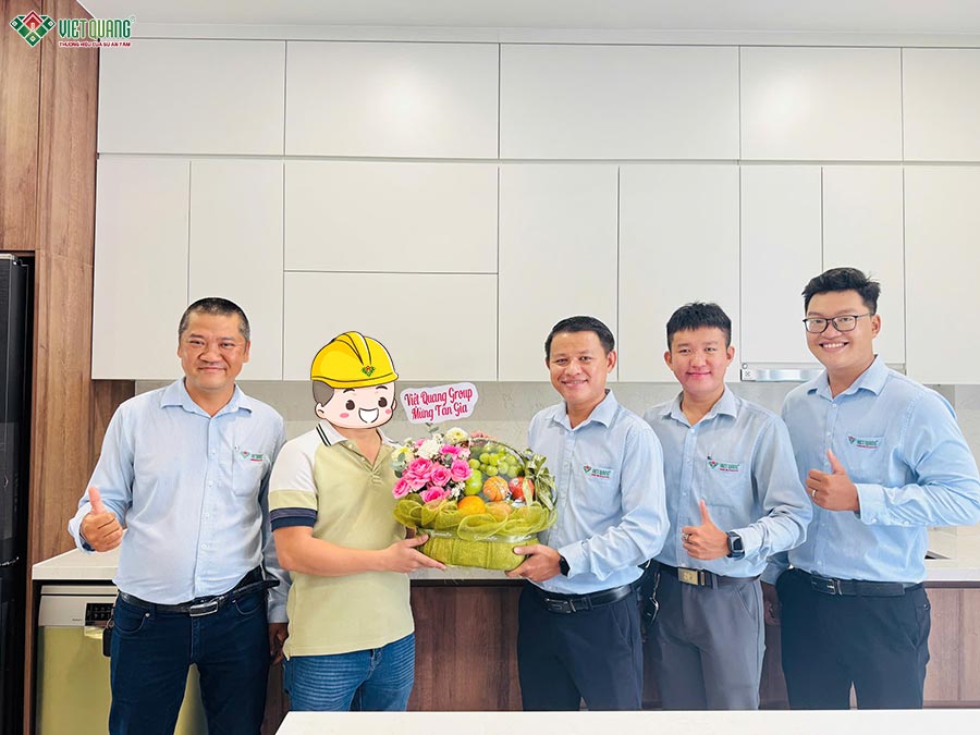 Bàn giao nhà ở kết hợp văn phòng làm việc 4 tầng sân thượng 4x18m cho gia đình anh Hùng Thủ Đức