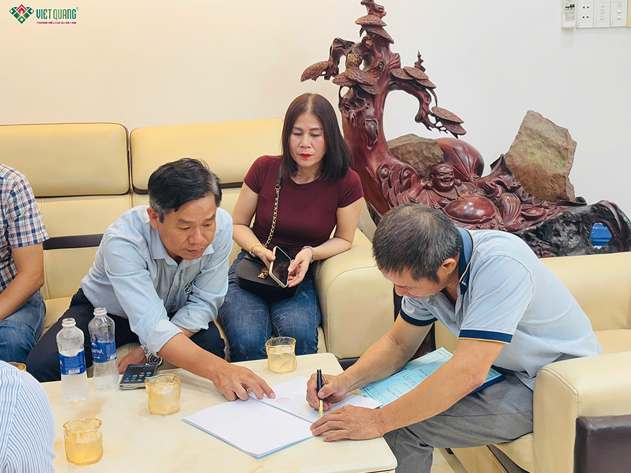 ký hợp đồng xây nhà trọn gói anh Đồng Phường Tây Thạnh