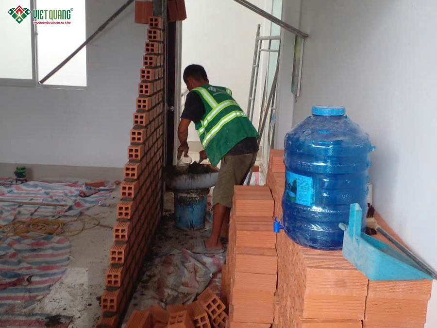 Thi công sửa chữa trọn gói nhà 3 tầng 5x15m