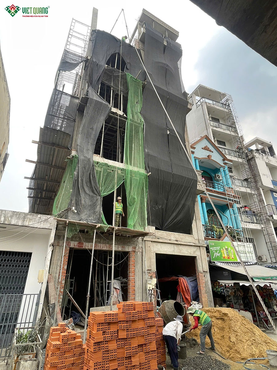 Thi công xây dựng nhà 7 tầng 5x18m tân cổ điển