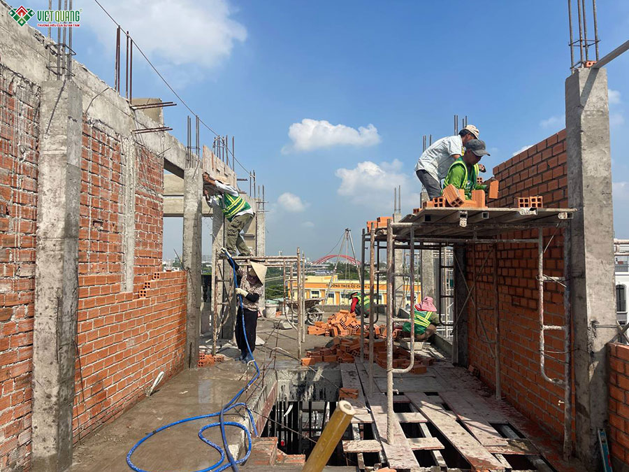 Thi công xây dựng nhà 7 tầng 5x18m tân cổ điển