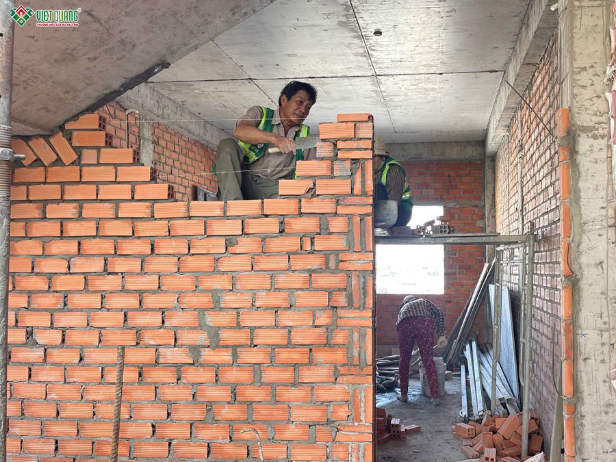Thi công xây dựng nhà 7 tầng 5x18m tân cổ điển