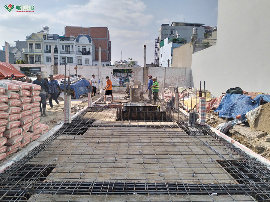 Thi công xây nhà 1 trệt 1 lửng 3 lầu sân thượng 5x22m