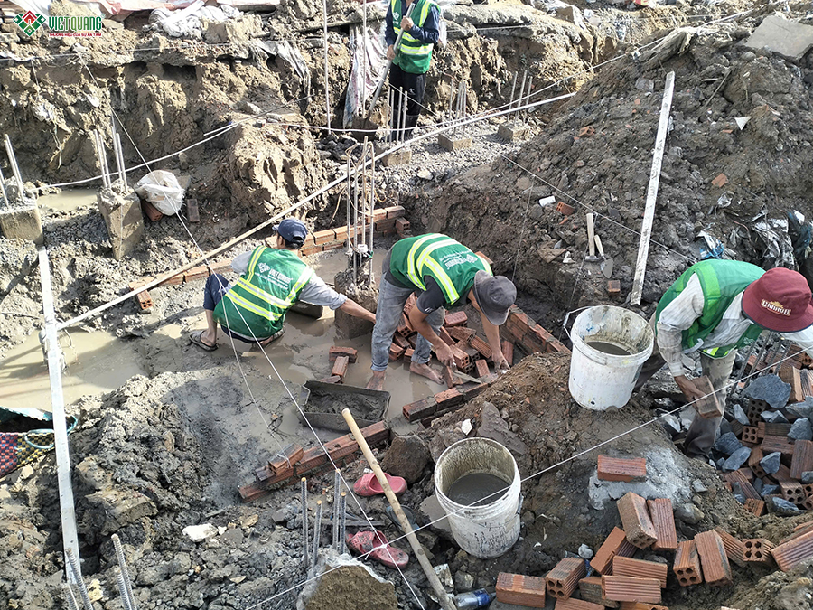 Thi công xây nhà 1 trệt 1 lửng 3 lầu sân thượng 5x22m