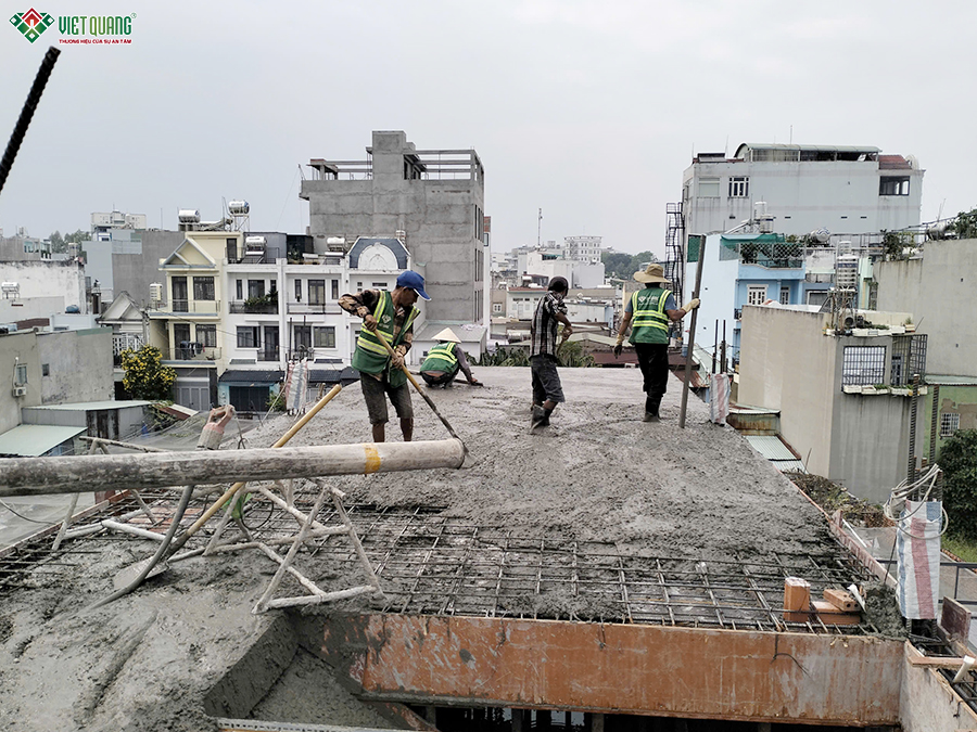 Thi công xây nhà 1 trệt 1 lửng 3 lầu sân thượng 5x22m