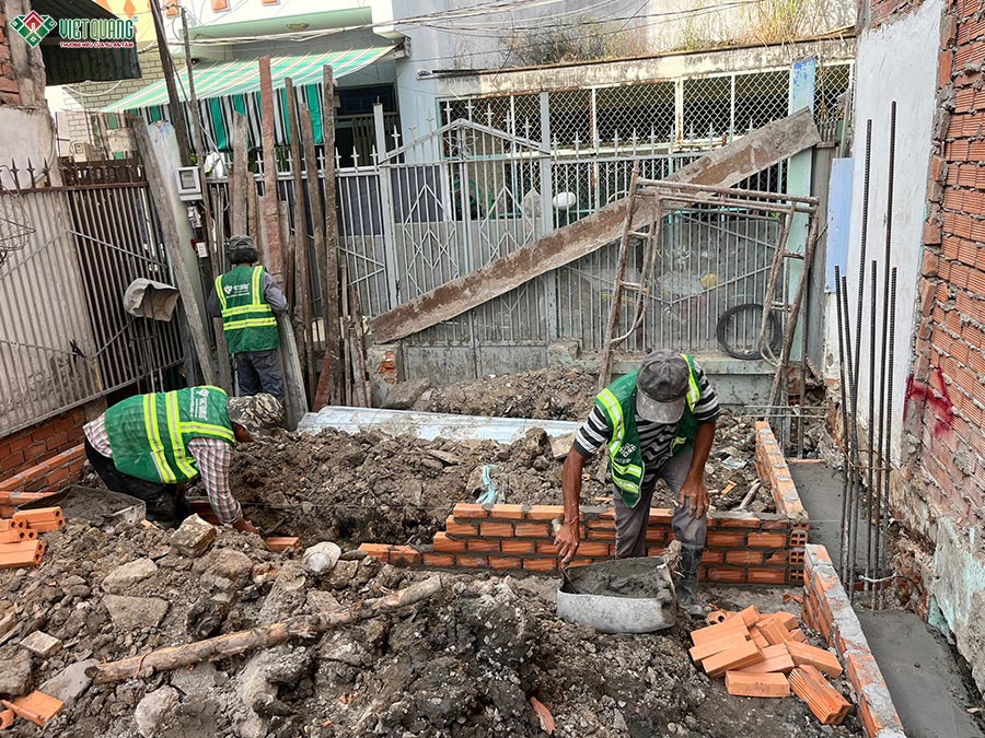 Xây dựng nhà 1 trệt 1 lầu sân thượng 5x13m