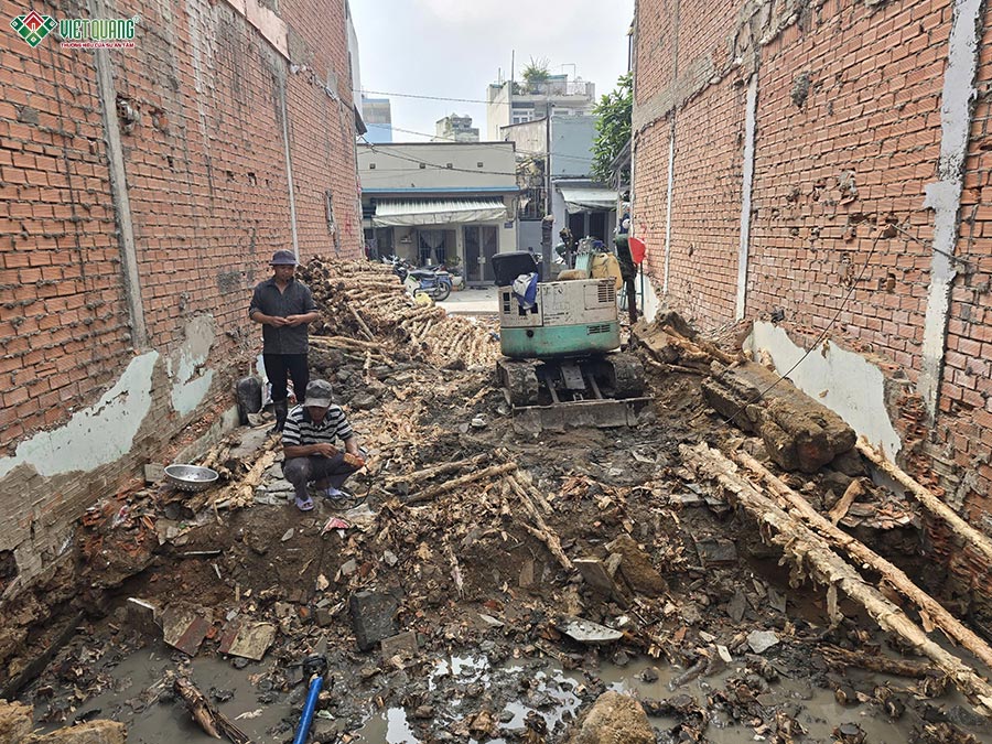 Xây dựng nhà 1 trệt 1 lầu sân thượng 5x13m