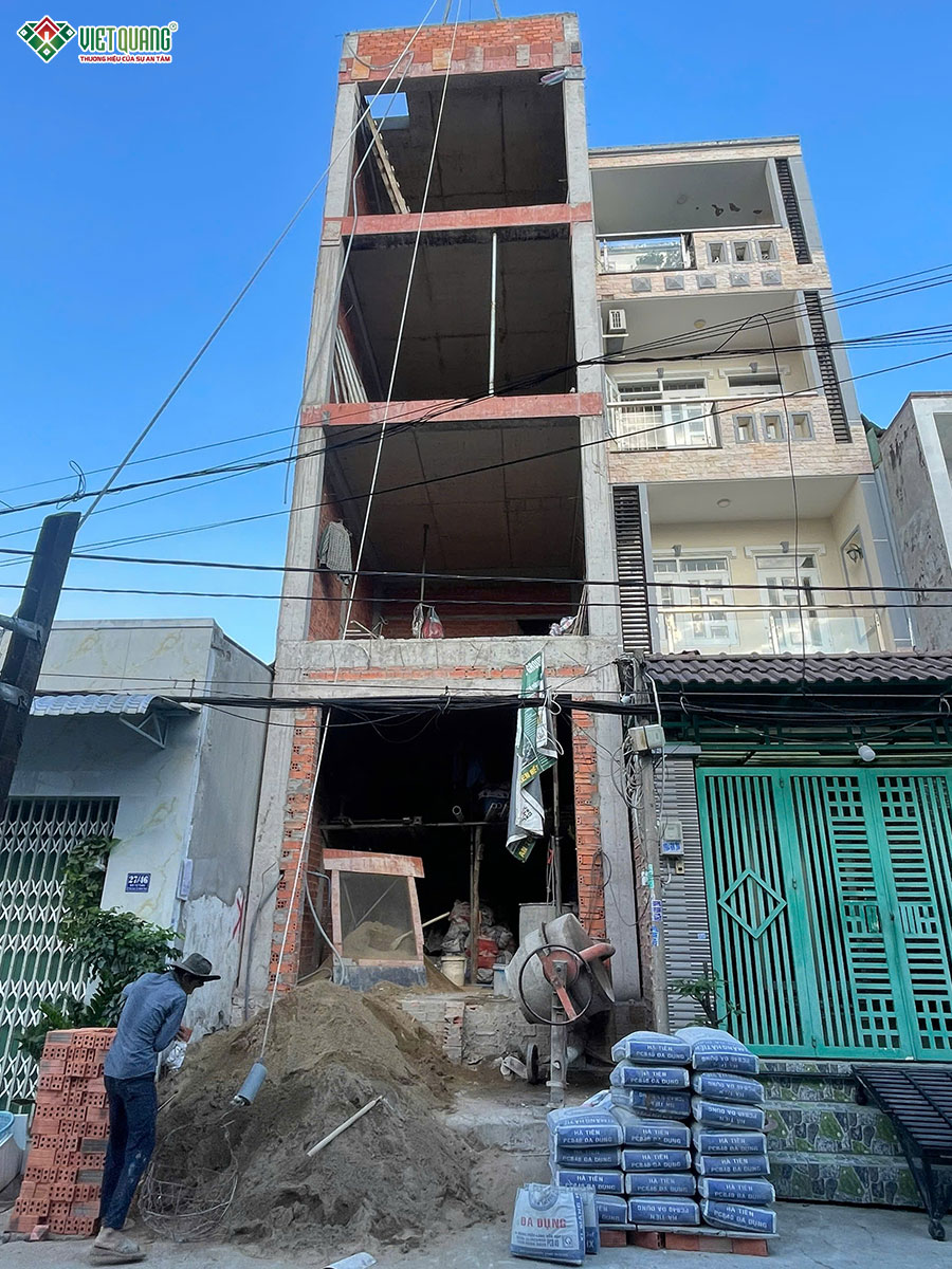 Xây dựng trọn gói nhà phố 4 tầng sân thượng 4x15m