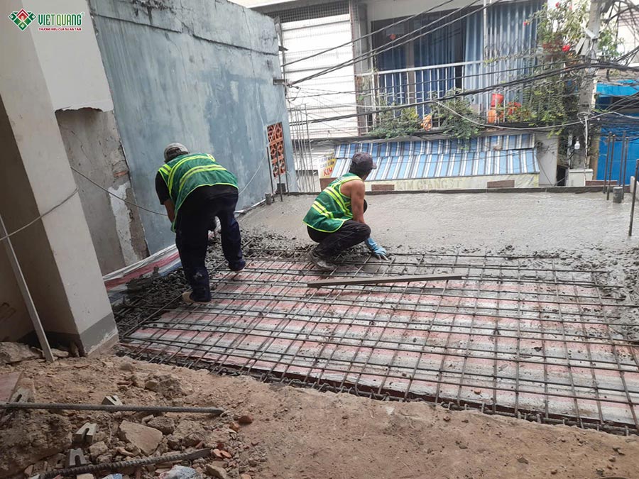 Cải tạo nâng tầng nhà 4 tầng sân thượng 4x18m phường Tân Hòa