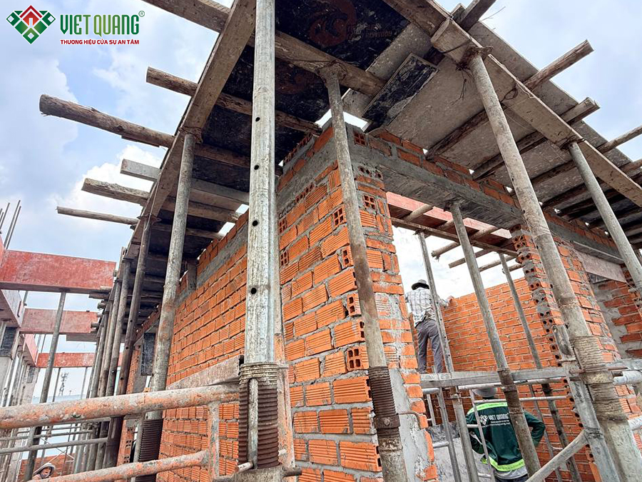 Xây dựng trọn gói nhà 1 trệt 2 lầu 6x16m Anh Lâm quận 12