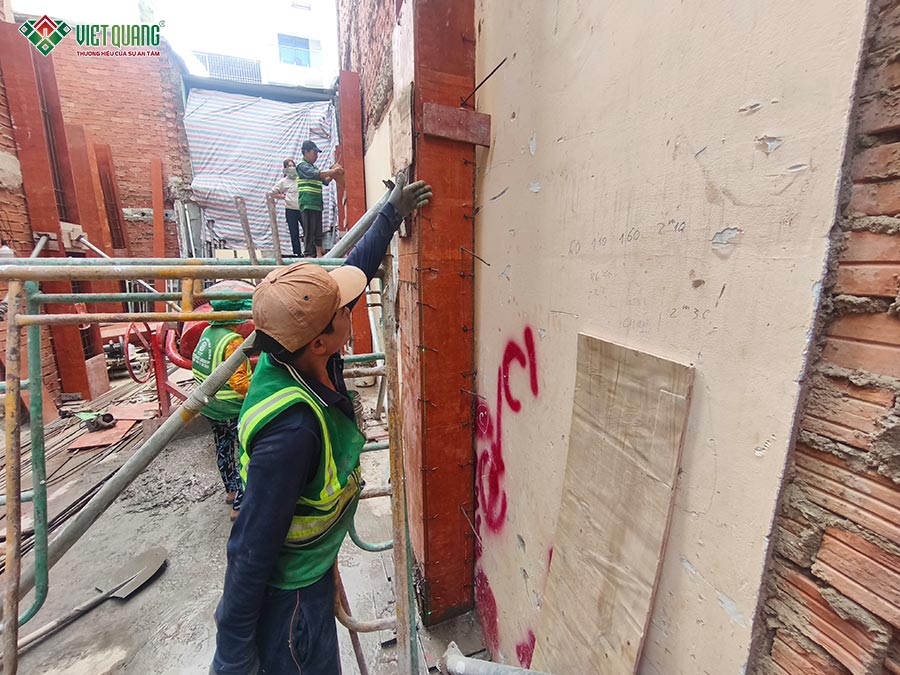 Xây dựng trọn gói nhà 5 tầng có lửng 4x12m