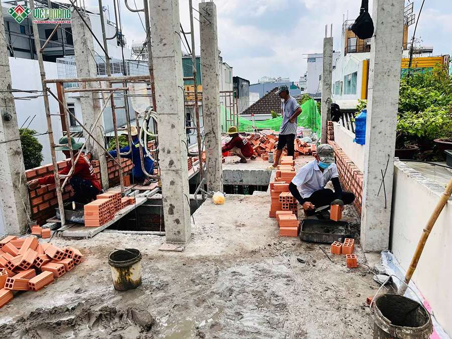 Thi công xây dựng nhà 1 trệt 3 lầu tum sân thượng 5x15m