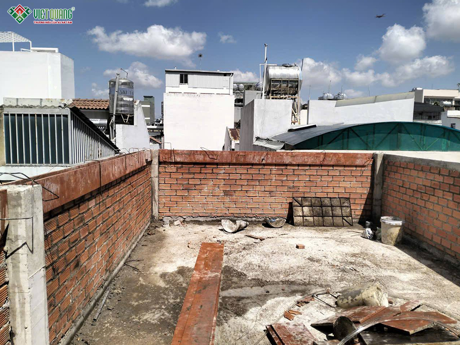 Thi công xây dựng nhà 1 trệt 3 lầu tum sân thượng 5x15m