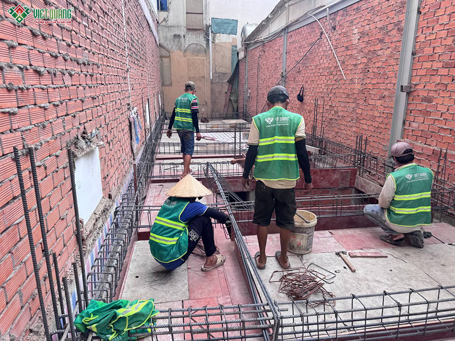 Thi công xây dựng nhà 1 trệt 3 lầu tum sân thượng 5x15m