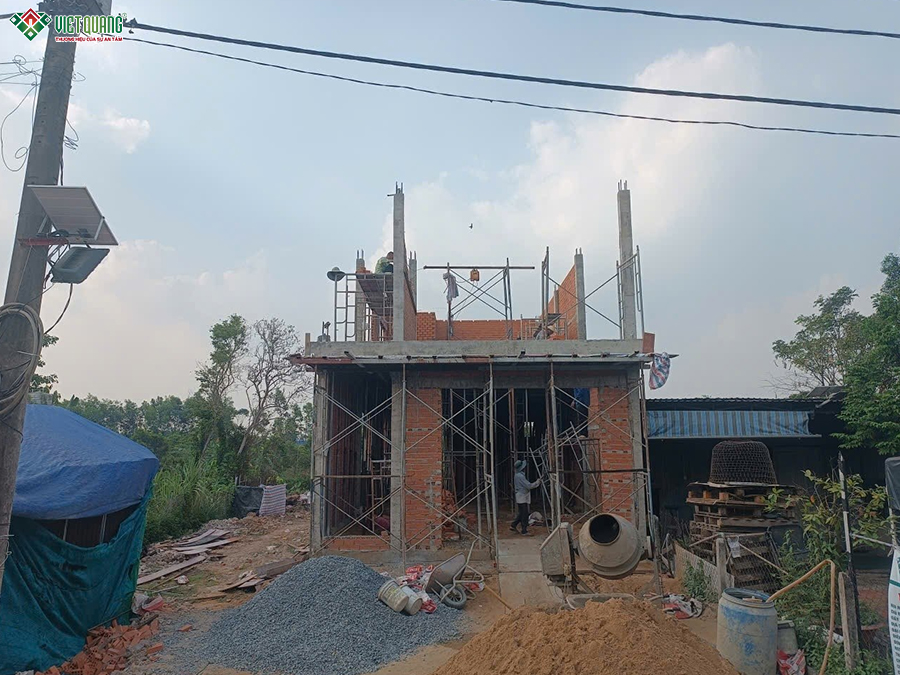 Thi công xây dựng nhà 1 trệt 1 lửng 7x28m