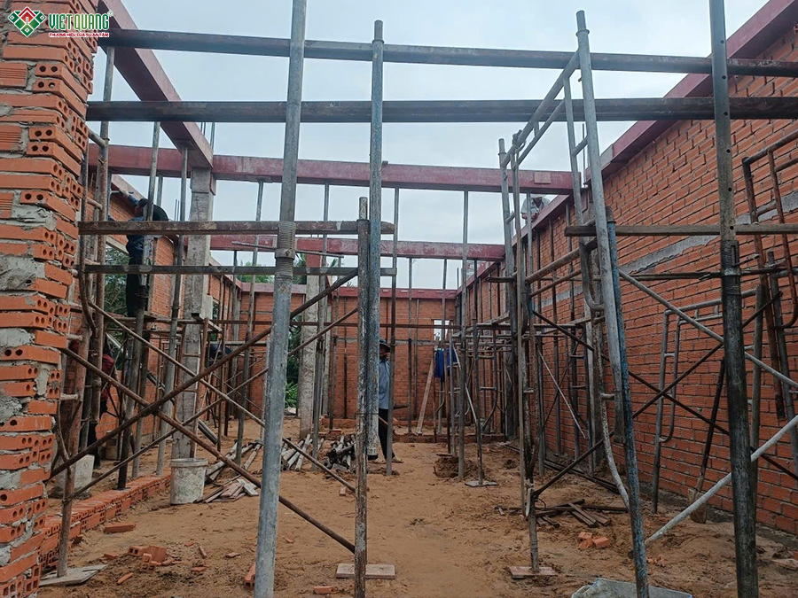 Thi công xây dựng nhà 1 trệt 1 lửng 7x28m
