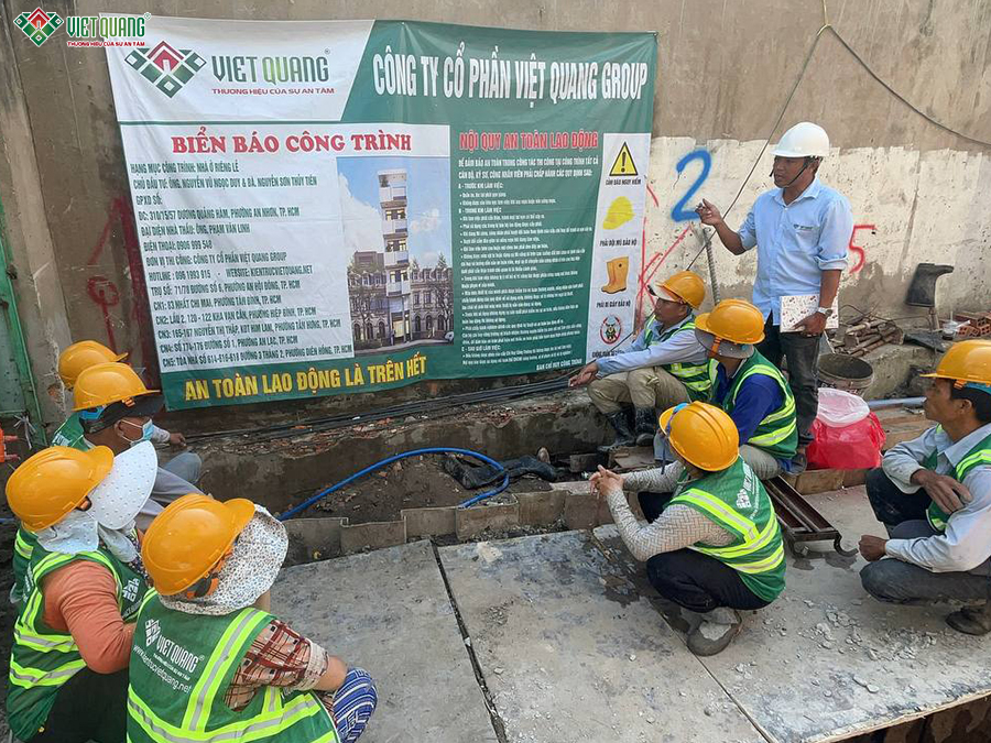 Xây dựng căn hộ dịch vụ 7 tầng 5x22m có hầm