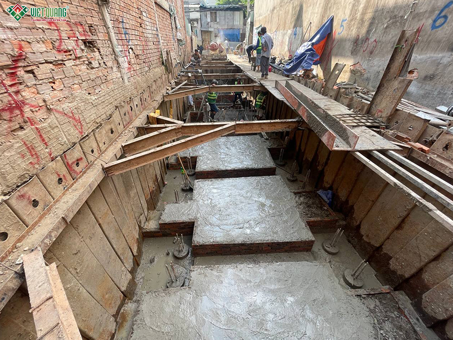 Xây dựng căn hộ dịch vụ 7 tầng 5x22m có hầm