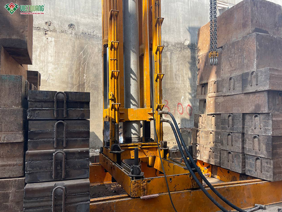 Xây dựng căn hộ dịch vụ 7 tầng 5x22m có hầm