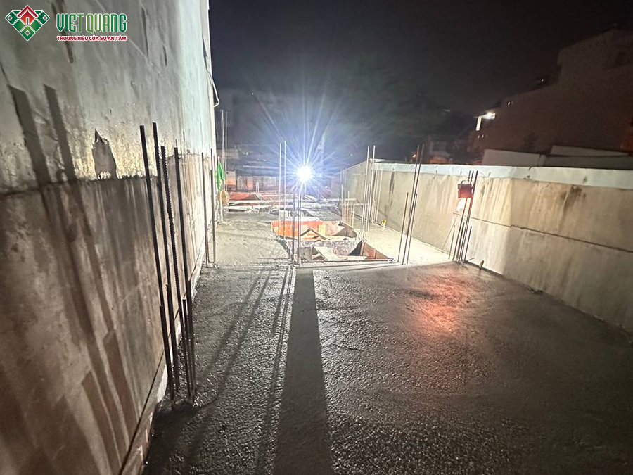 Xây dựng căn hộ dịch vụ 7 tầng 5x22m có hầm