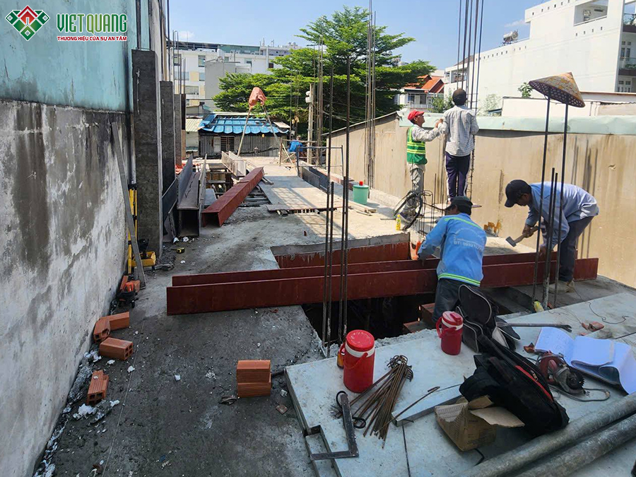 Xây dựng căn hộ dịch vụ 7 tầng 5x22m có hầm